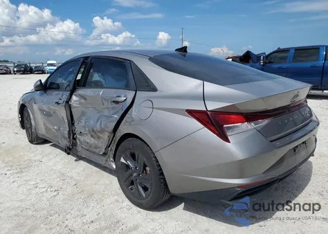 2021 Hyundai Elantra Sel z USA, uszkodzony, nr VIN KMHLS4AG0MU068013
